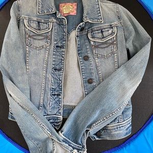 Vintage Abercrombie and Fitch Distressed Jean / Denim Jacket Light Washed Small